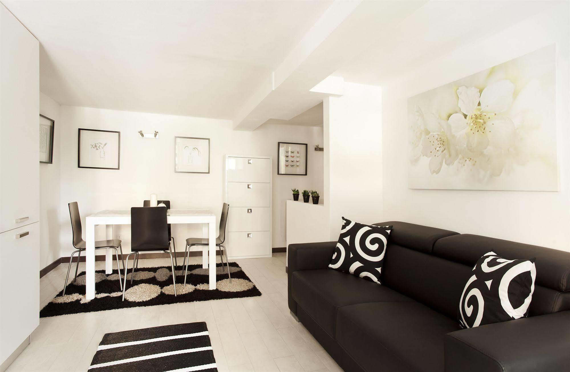 Italianway-Borgospesso Apartment Milan Luaran gambar